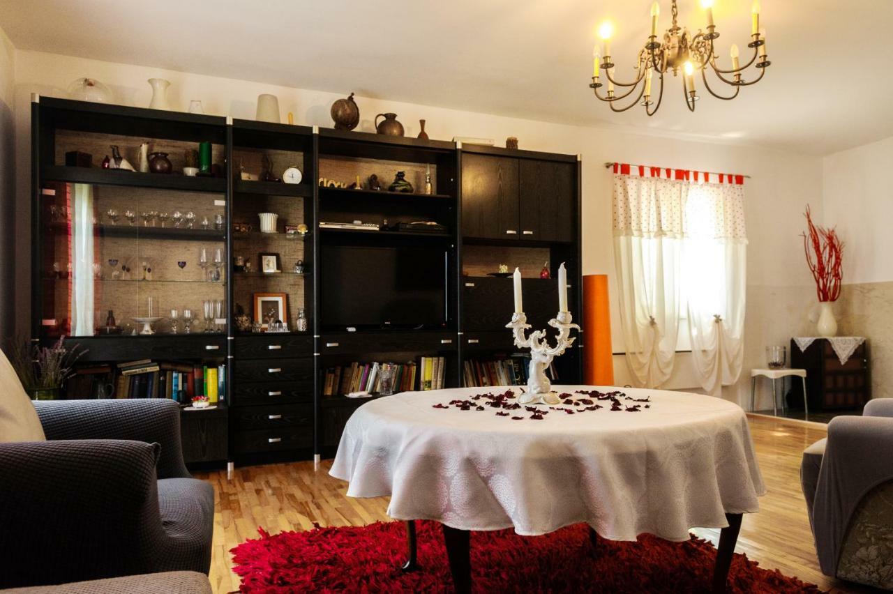 Great View Apartment Sutivan Kültér fotó