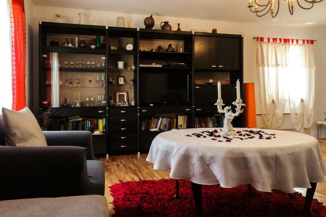 Great View Apartment Sutivan Kültér fotó